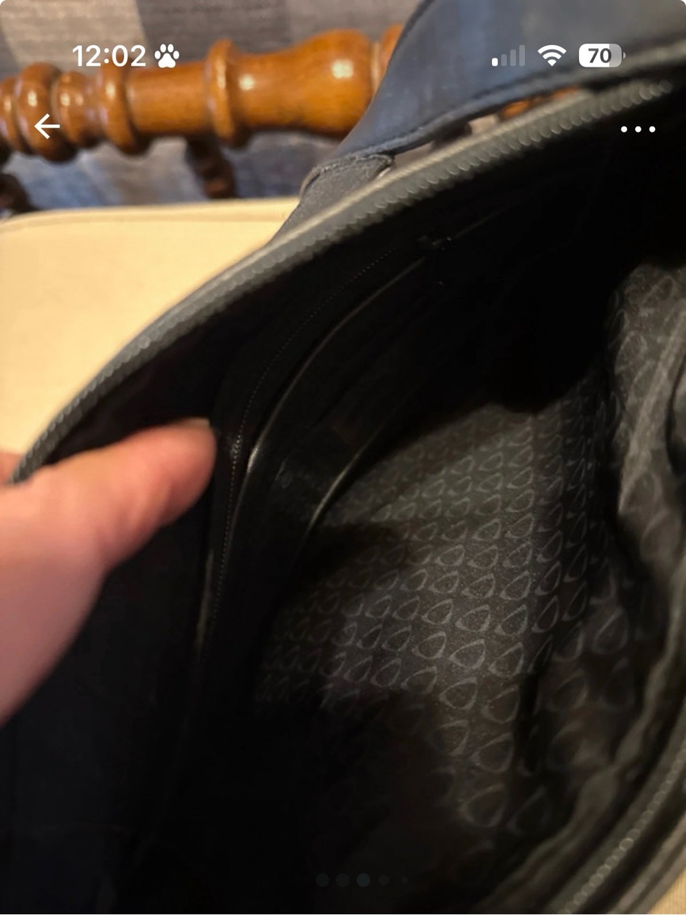 Black Leather Shoulder Bag - Picture 3 of 7
